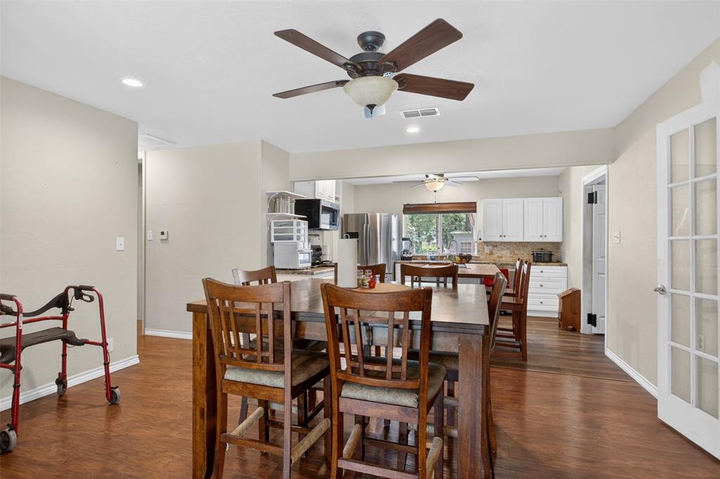 114 Forrest Oaks Drive