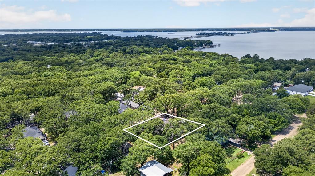 114 Forrest Oaks Drive