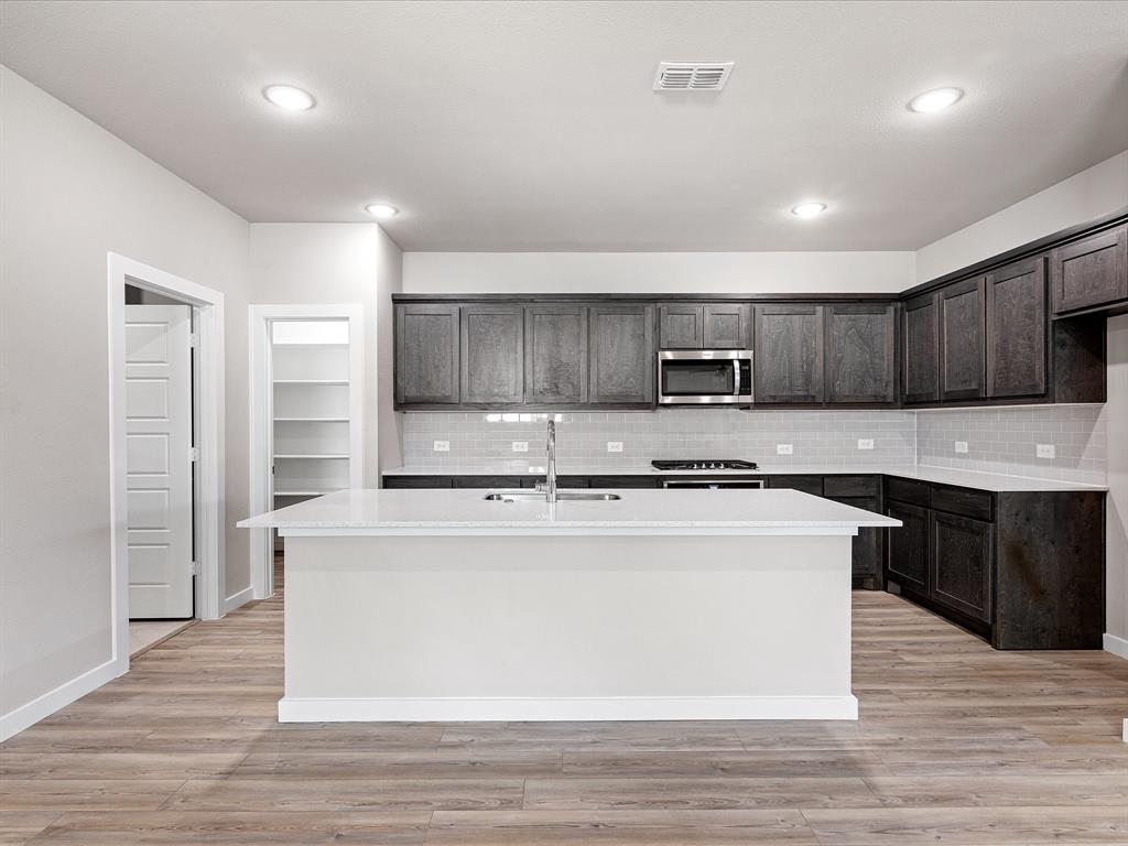 Oakmont Pk Sub Ph 2 - Residential Lease