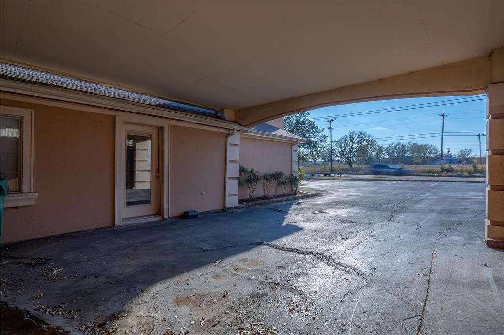 Milam - Commercial Sale