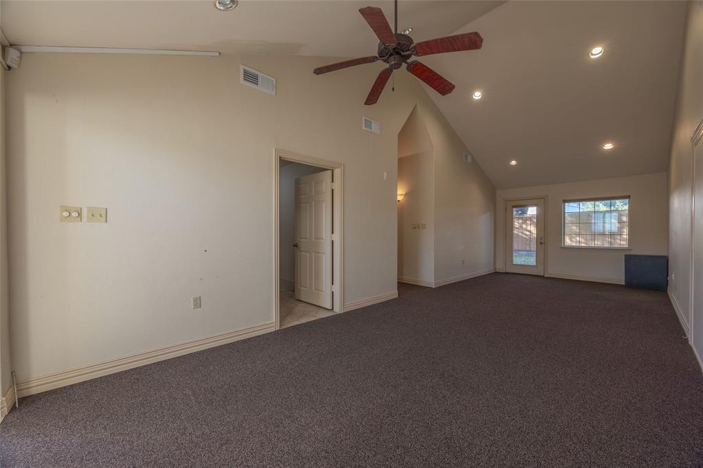 Milam - Commercial Sale