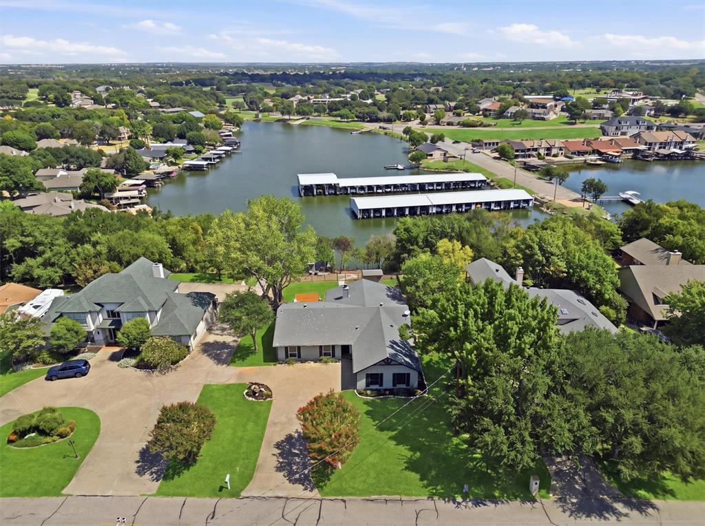 5123 Fairway Circle