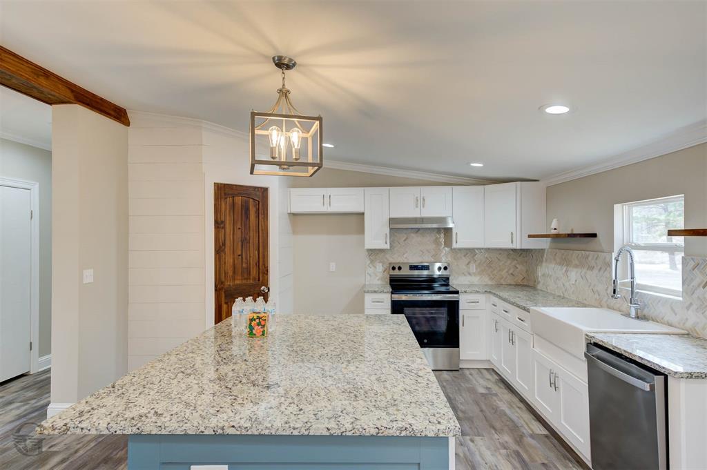 Doe Lane Estate - Residential