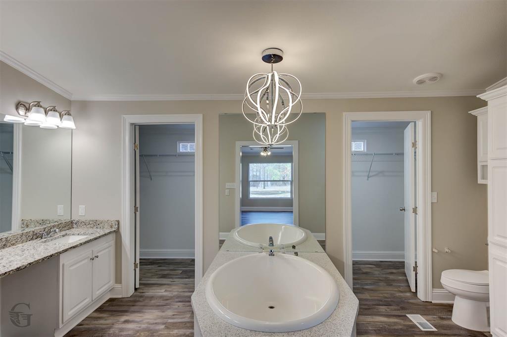 Doe Lane Estate - Residential