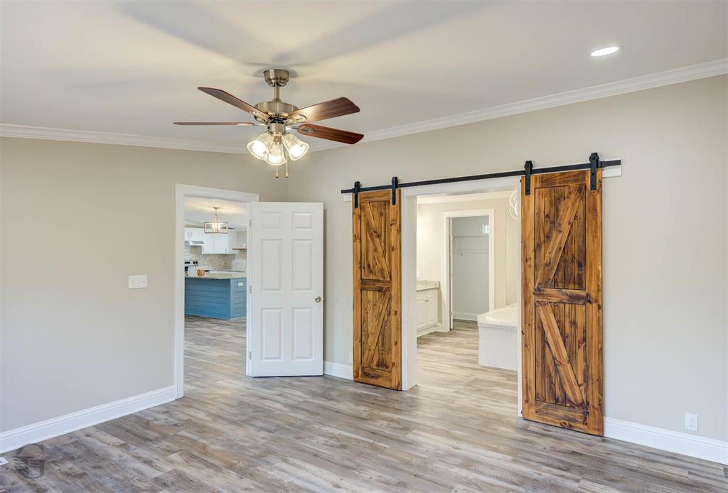 Doe Lane Estate - Residential