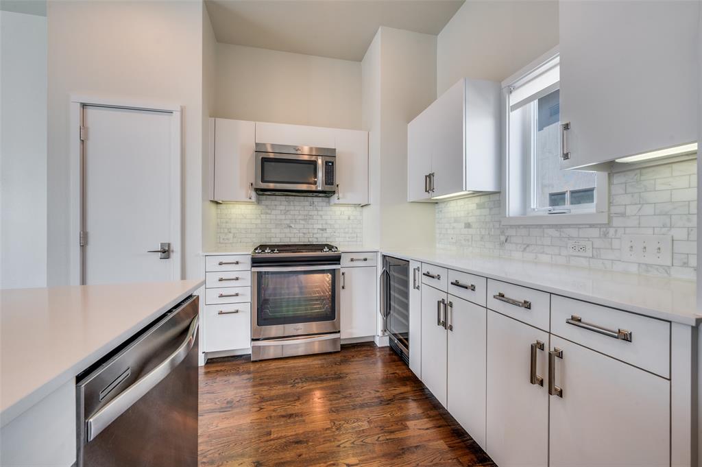 Larkspur Fitzhugh Add - Residential