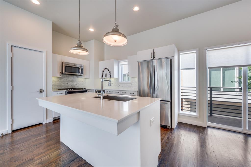 Larkspur Fitzhugh Add - Residential