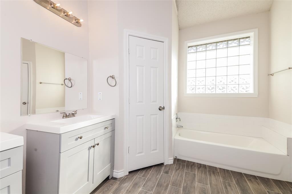 Oakridge 11 - Residential Lease