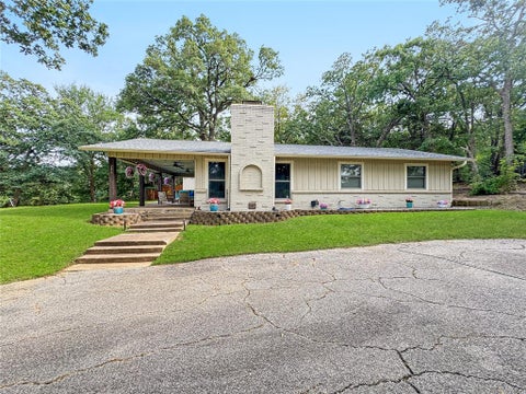 Photo of 286 Lakewood Lane, Pottsboro, TX 75076 (MLS # 21422279)