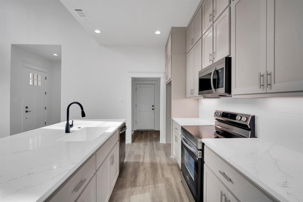 NORA ALEXANDER-REV - Residential