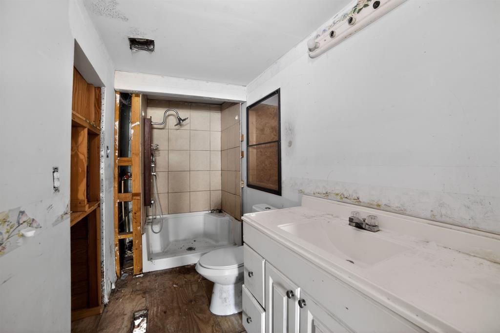 Oak Creek Estates - Residential