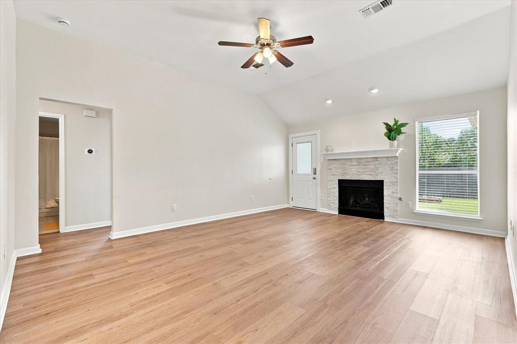 6905 Scott Court