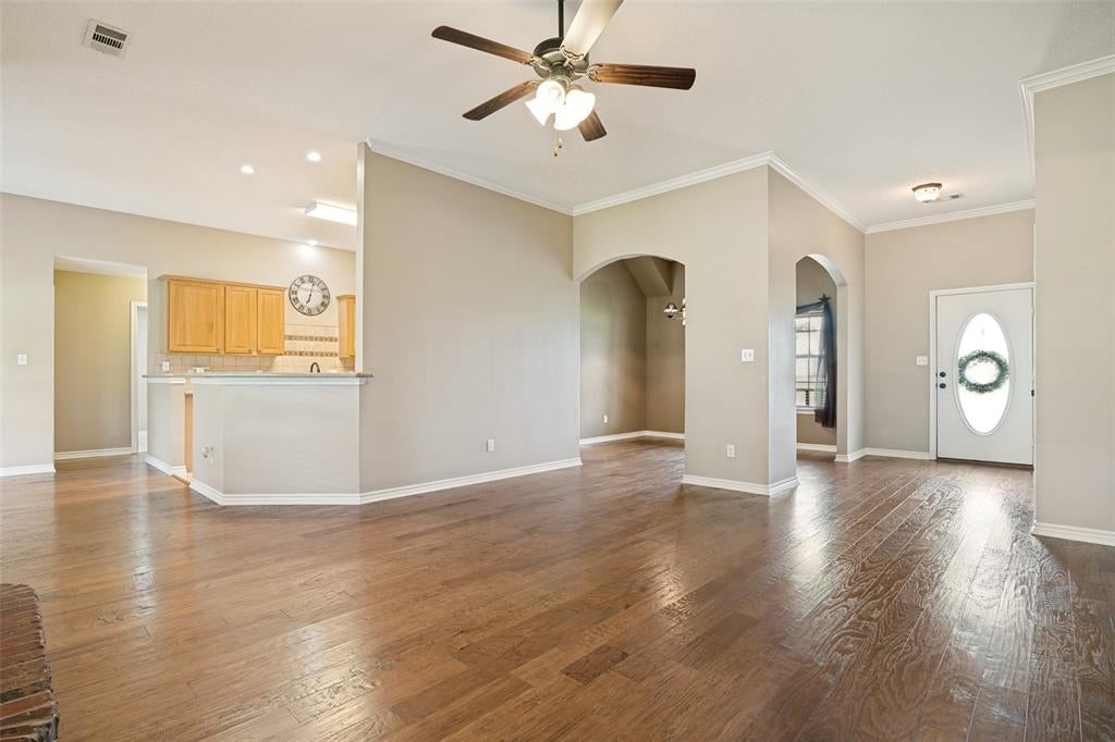 6630 Meadow Ridge Circle