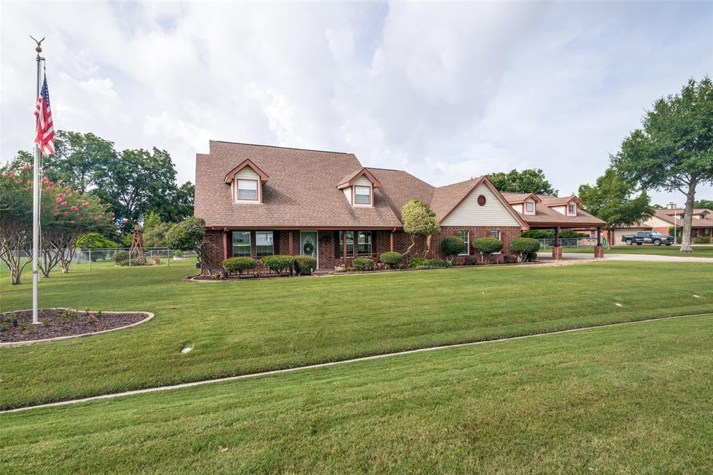 6630 Meadow Ridge Circle