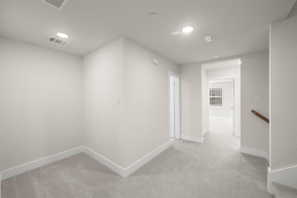 The Abbey at Mercer Crossing - Residential