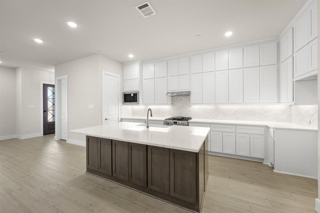 The Abbey at Mercer Crossing - Residential