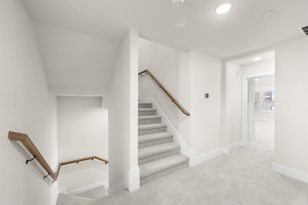 The Abbey at Mercer Crossing - Residential