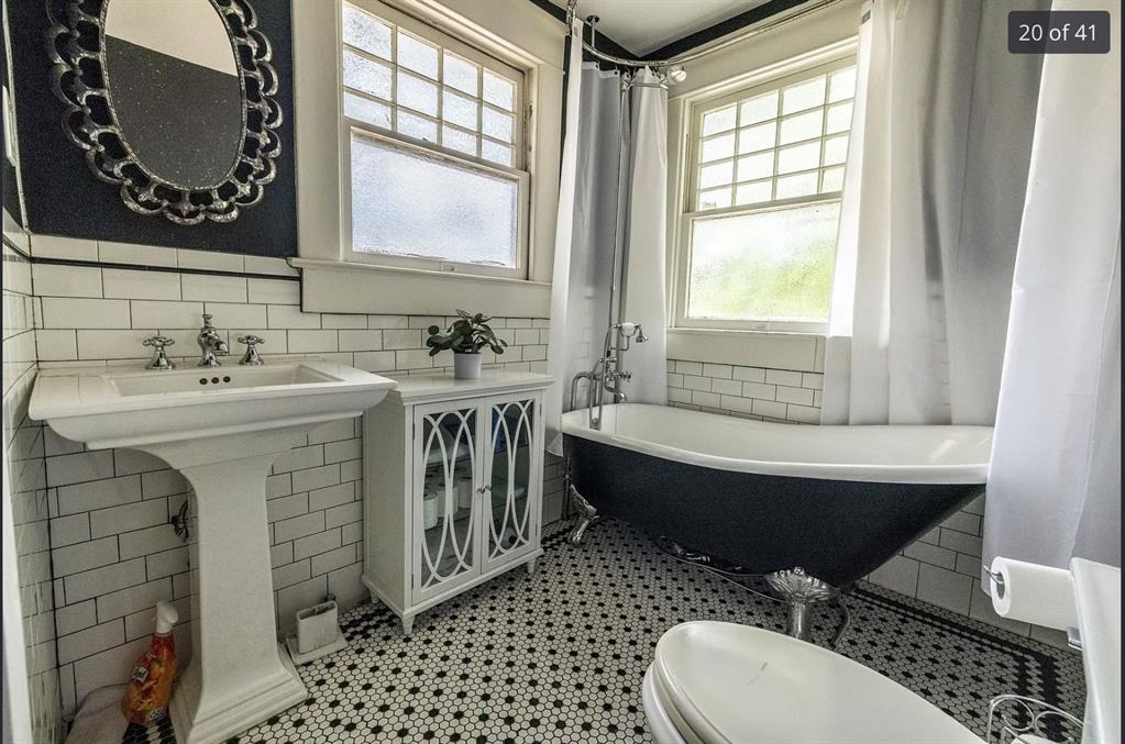 Munger Place - Residential Lease