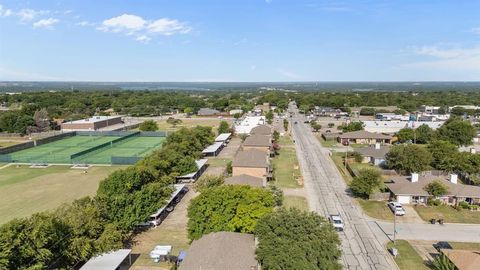 5841 SHADYDELL Drive Fort Worth TX 76135