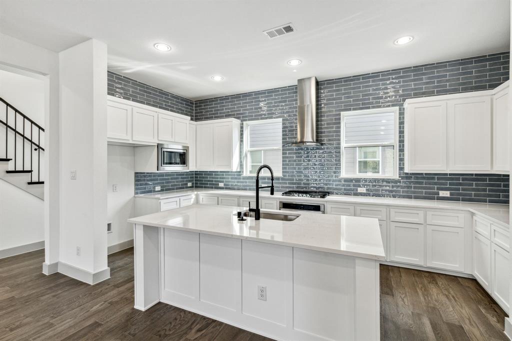 SoHo Square - Residential