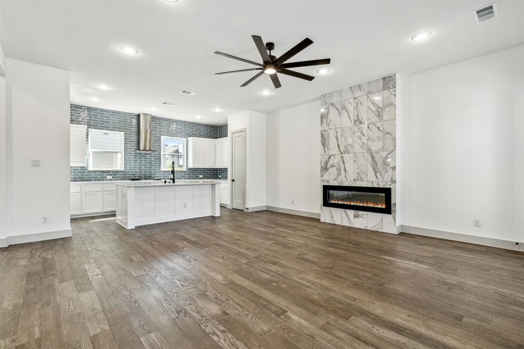 SoHo Square - Residential