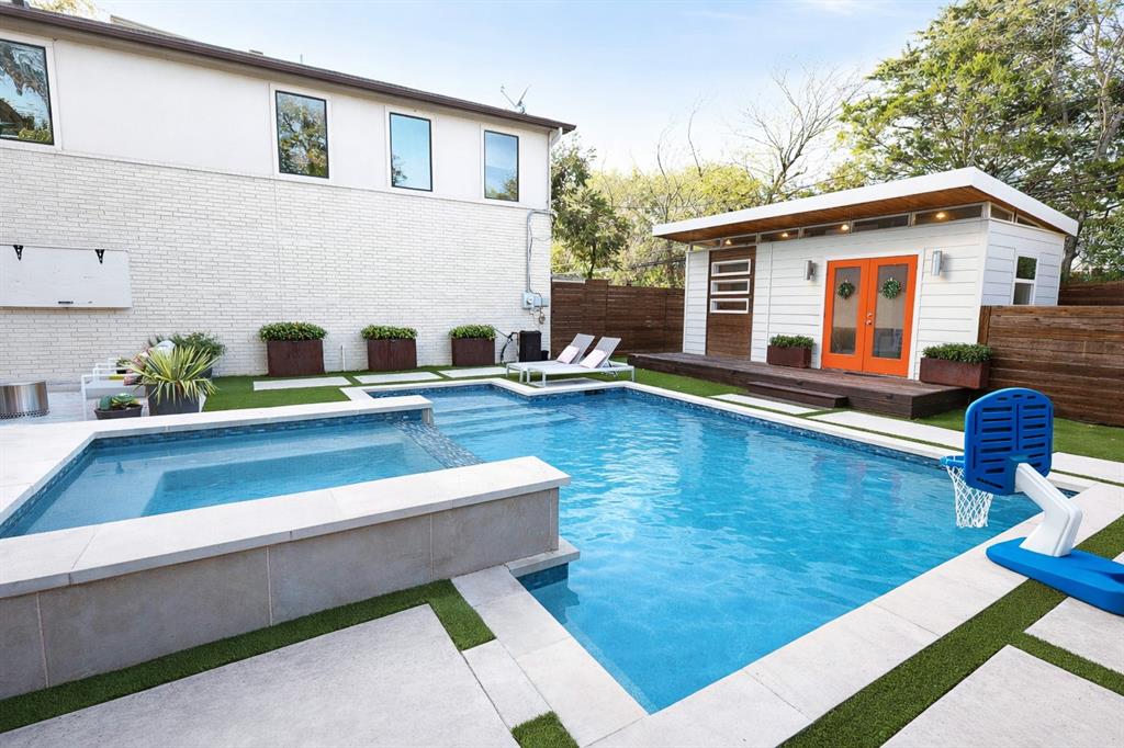 White Rock North - Residential