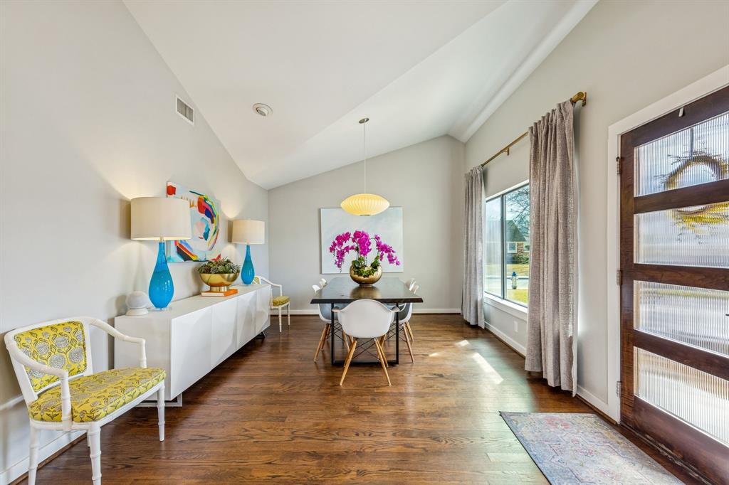 9747 Broken Bow Road