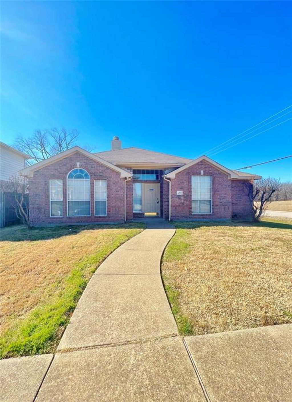 Photo of 801 Parker Drive, Mesquite, TX 75181 (MLS # 21166630)