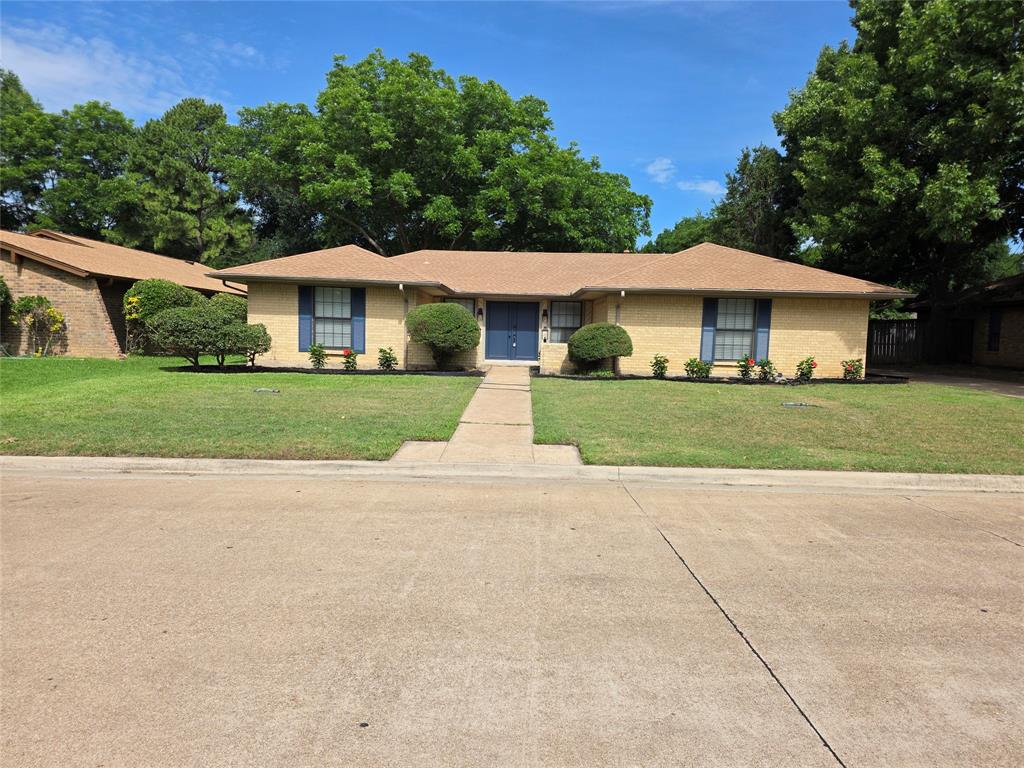 1507 Clover Hill Road