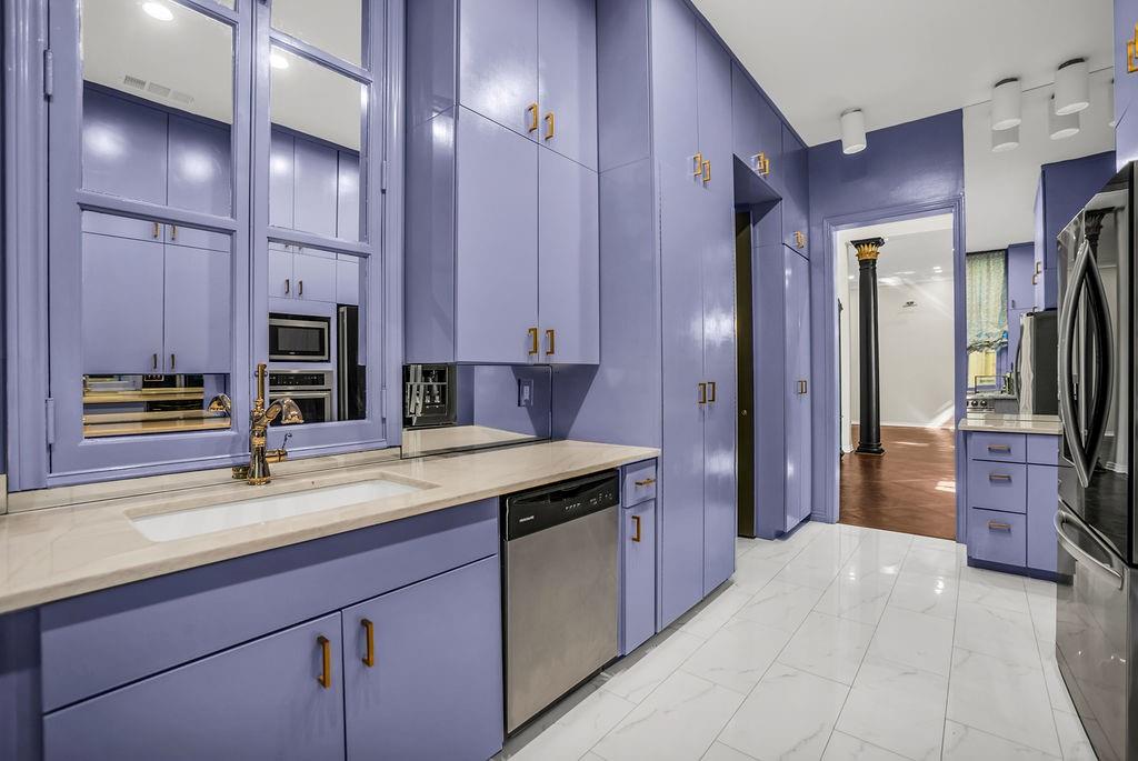 Highland Park West Twnhms Mccleary - Residential