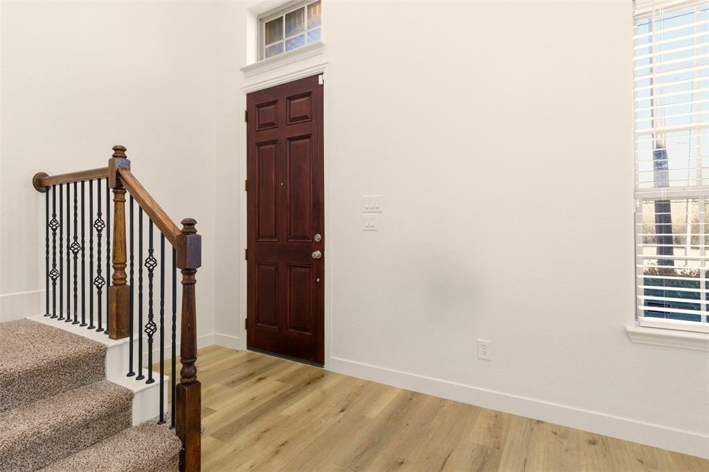 736 S Greenville Avenue