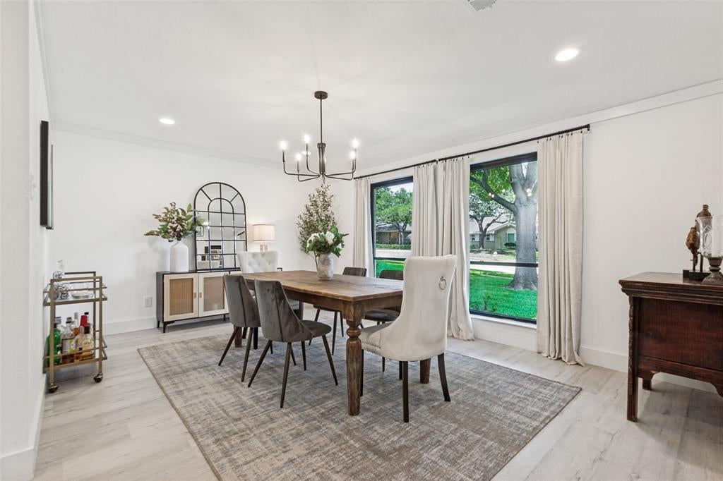 411 Ridgewood Drive