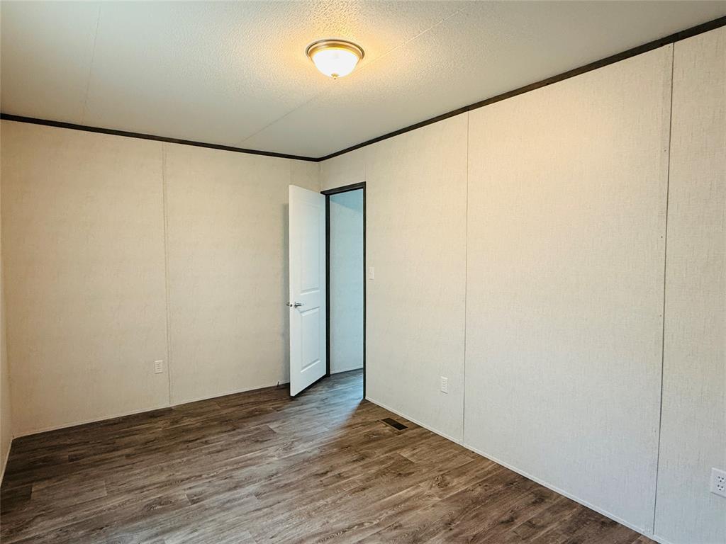 Oak Trail Shores - Residential