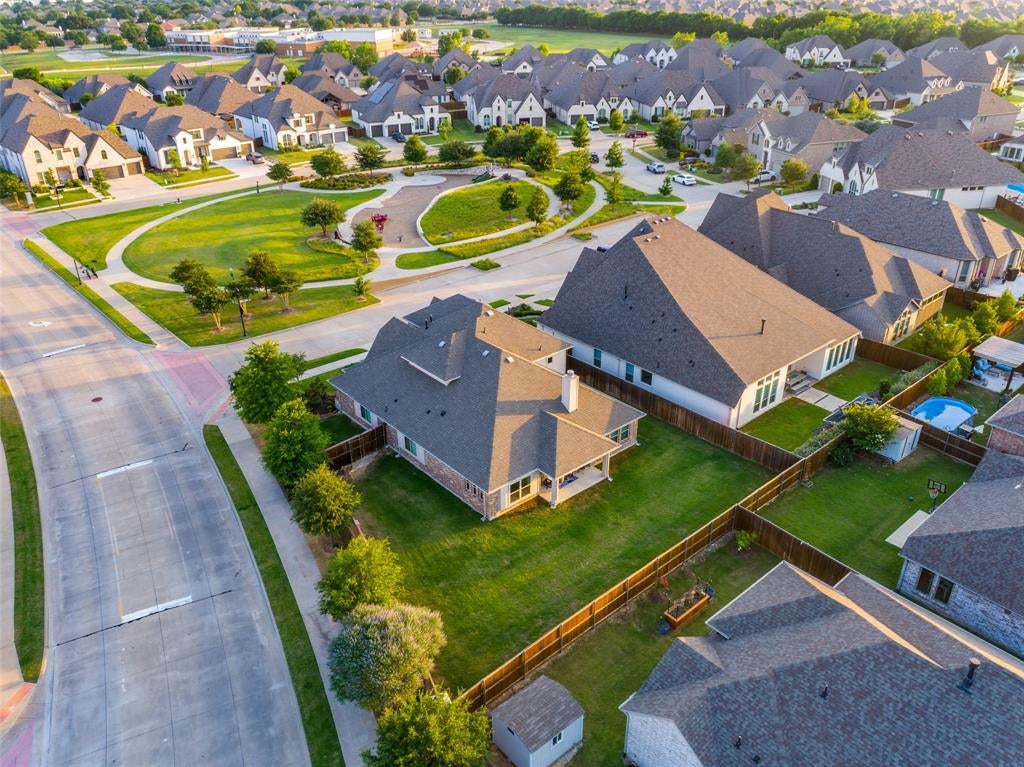 3713 Republic Trail