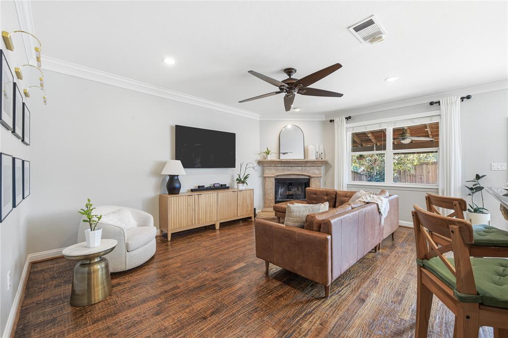 Coppell, Texas 75019, United States, 3 Bedrooms Bedrooms, ,3 BathroomsBathrooms,Residential,Pending,247663