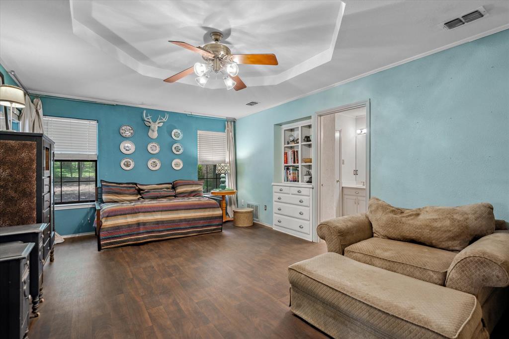 WOODLAND ACRES - Residential