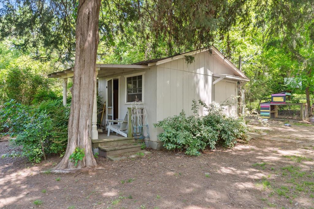 WOODLAND ACRES - Residential