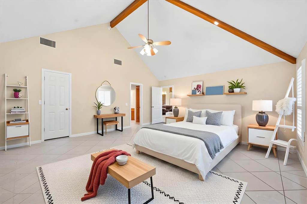 1208 Fairfax Drive