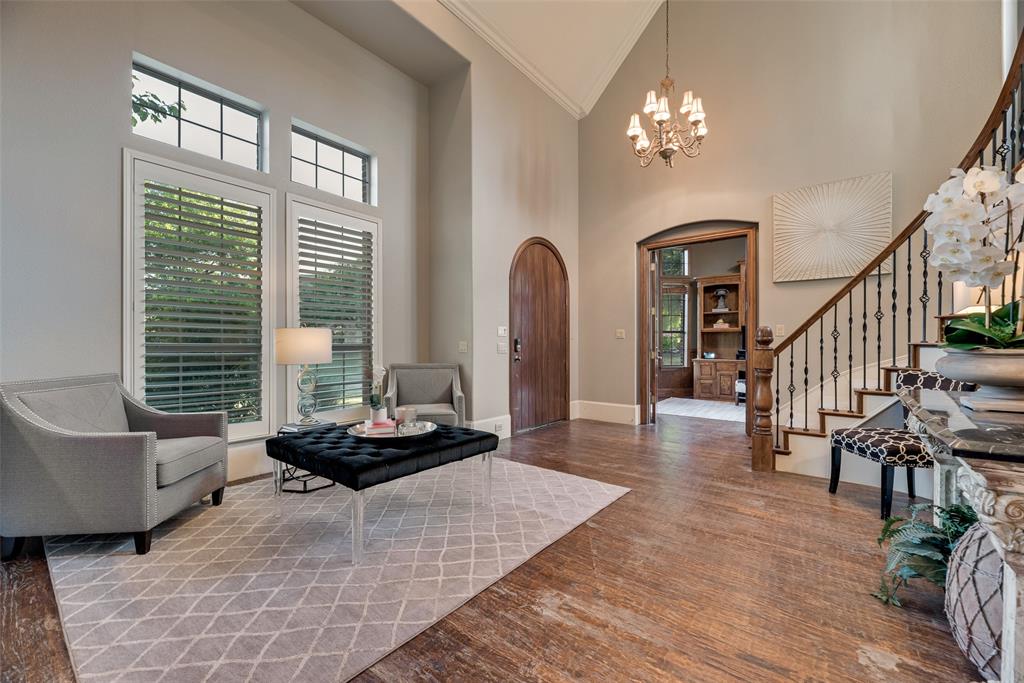 1608 Pine Hollow Drive