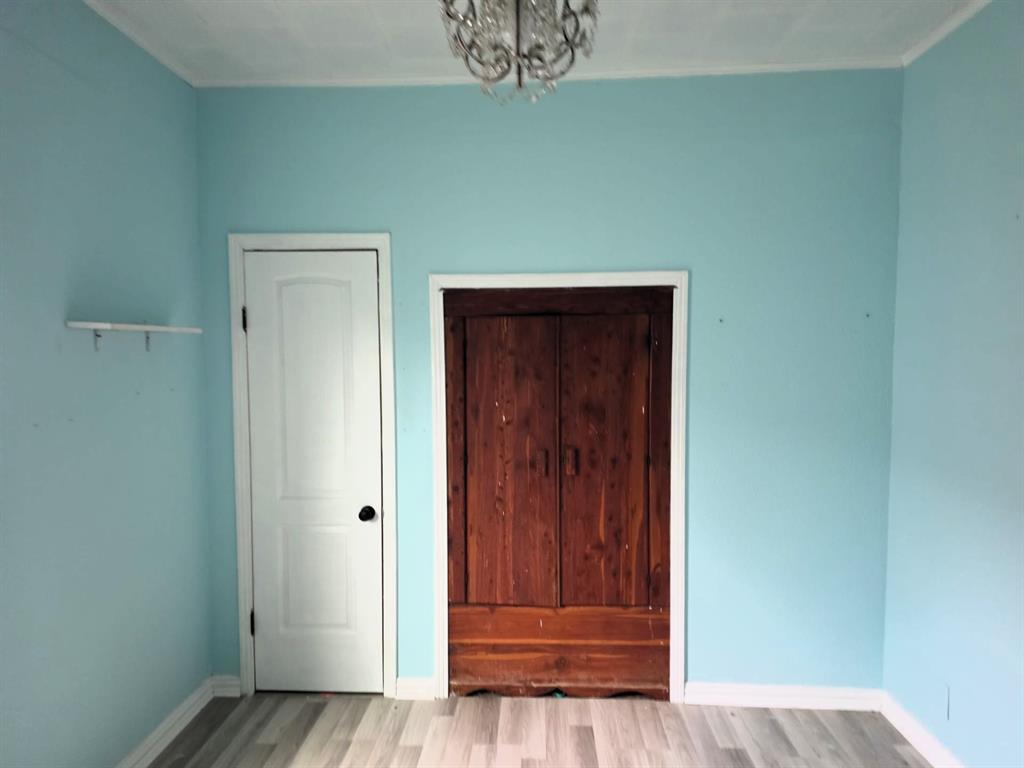 Terrell Rev - Residential