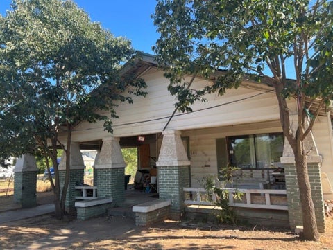 Photo of 2615 Olive Street, Vernon, TX 76384 (MLS # 21396957)
