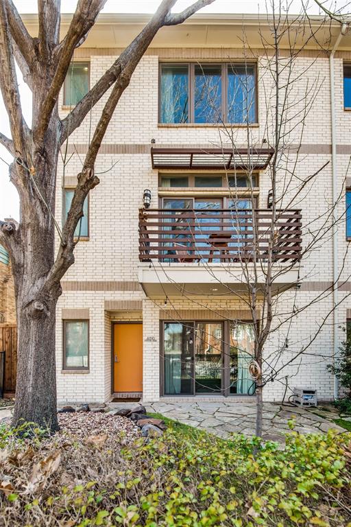 4010 Lemmon Tree Place