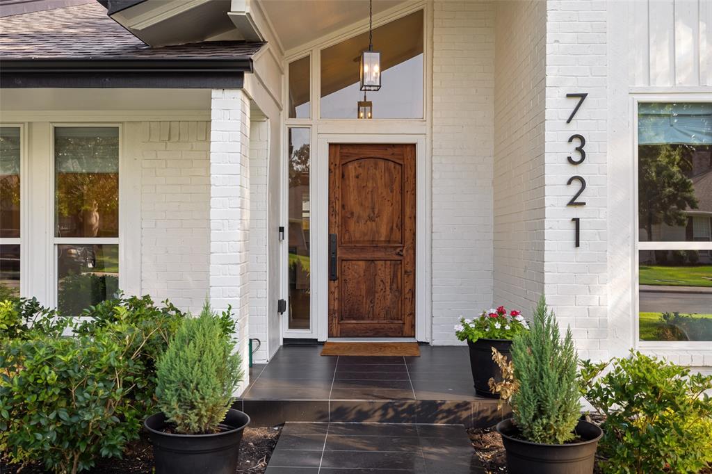 7321 Bluefield Drive