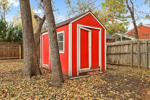 A home in Irving