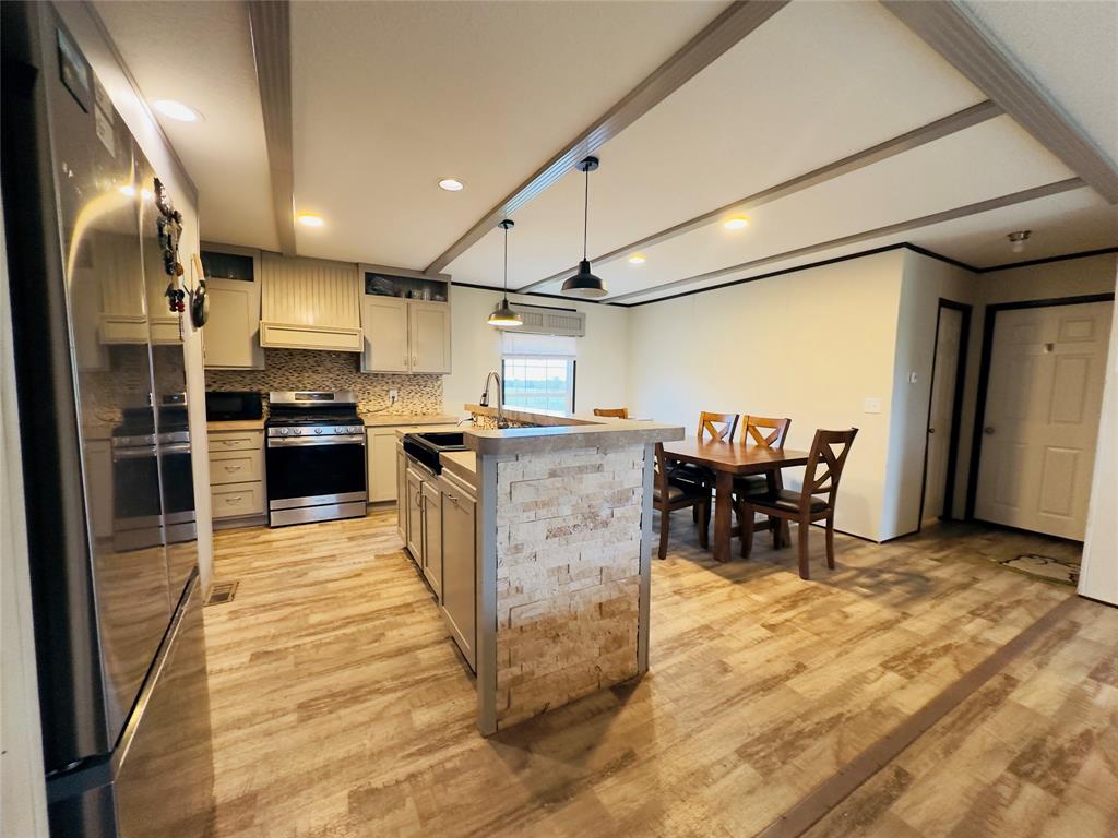 1762 County Road 4752