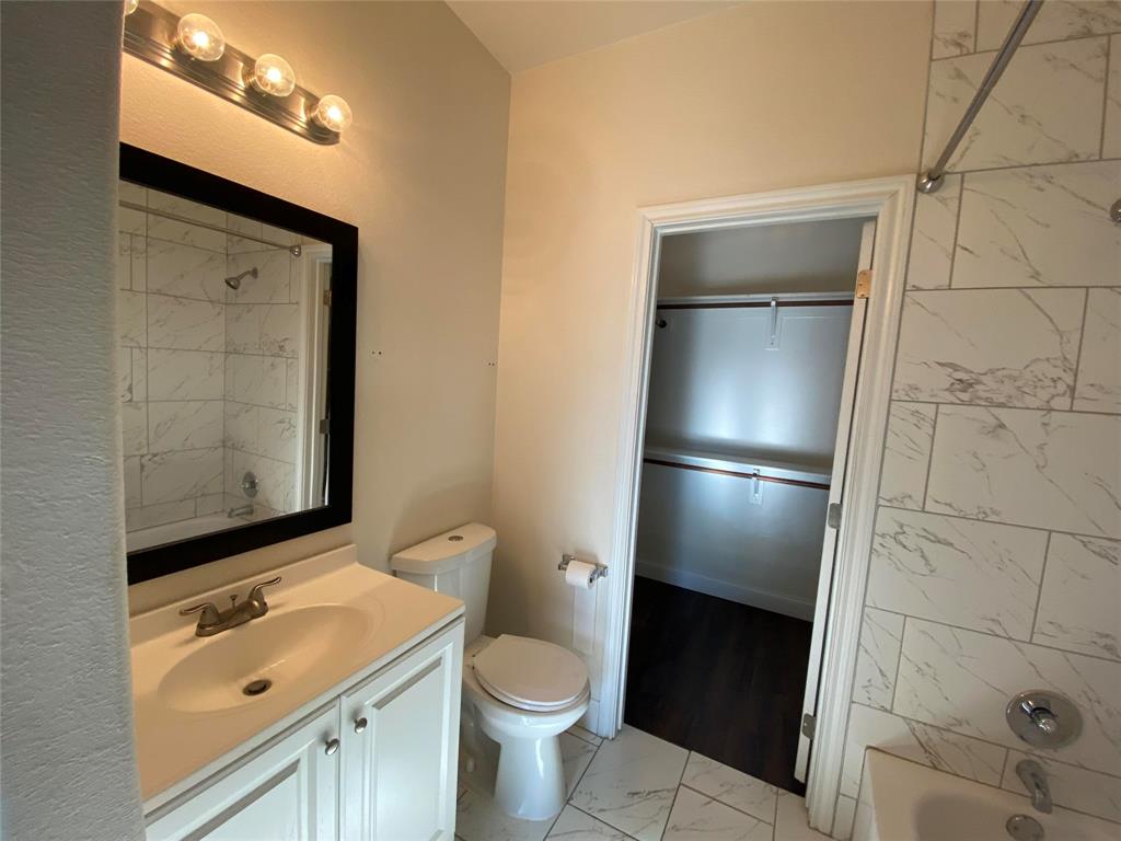 Colonial Hill - Residential