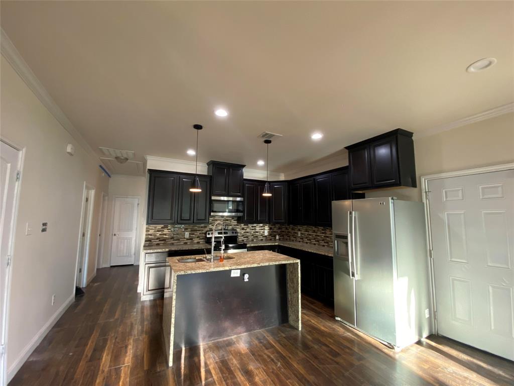 Colonial Hill - Residential