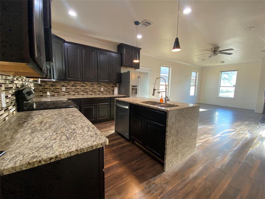 Colonial Hill - Residential