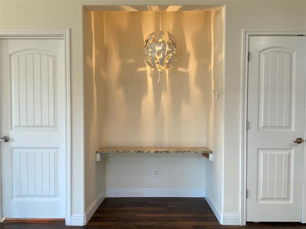 Colonial Hill - Residential