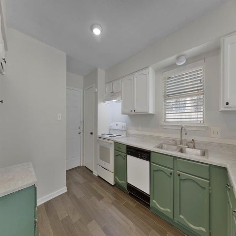 Tiny photo for 1633 Bette Drive, Mesquite, TX 75149 (MLS # 21390918)